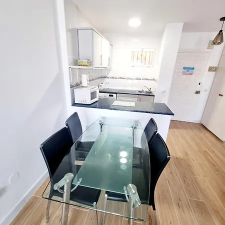 Modern 1 Bedroom Seaview&mountain View Appartement *